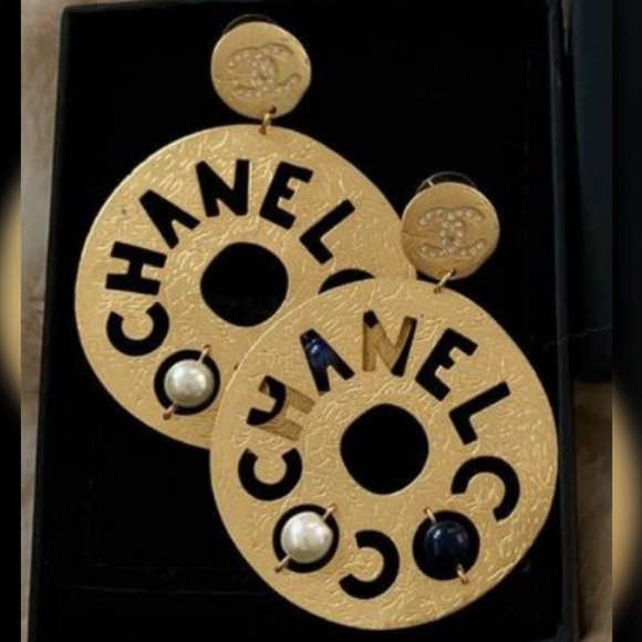 CHANEL Jewelry - CHANEL Egyptian cut-out hoop earrings 2019